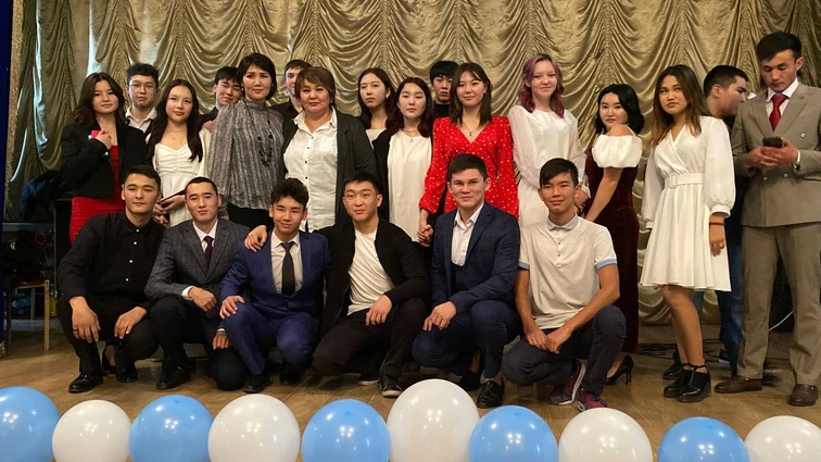 Студенттик жалын жаштык күндөрүм